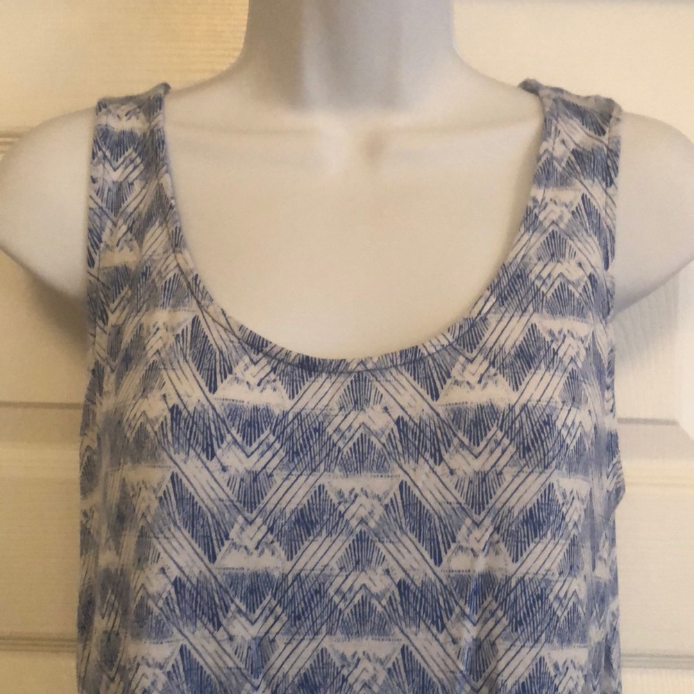 Blue and white hi-lo tank with zipper back, large